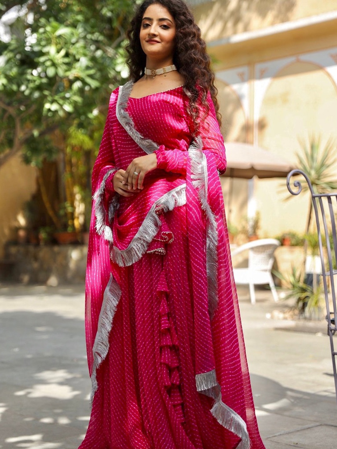 

OneWe Pink & Silver-Toned Printed Ready to Wear Lehenga & Blouse With Dupatta