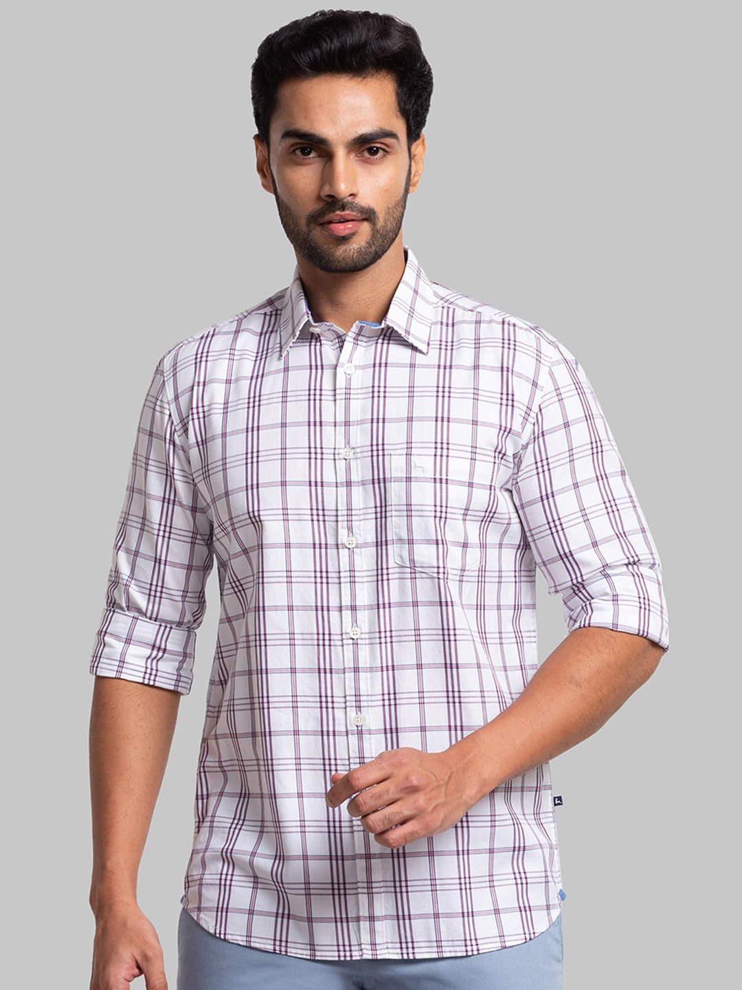 

Parx Men White Slim Fit Checked Cotton Casual Shirt