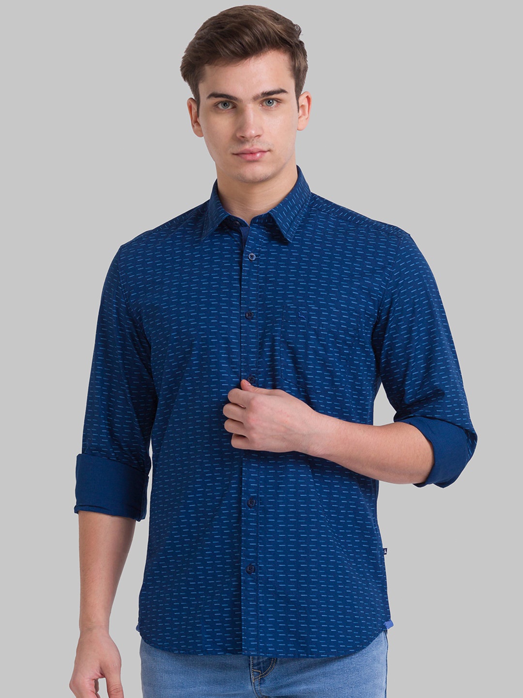 

Parx Men Blue Slim Fit Printed Cotton Casual Shirt