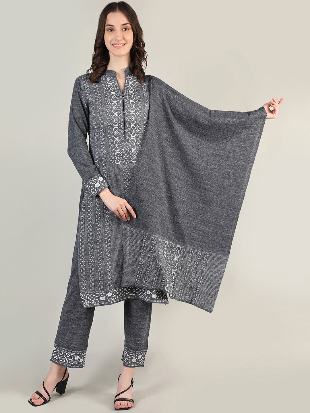 

MIKHAD Women Grey Melange Kurta with Trousers