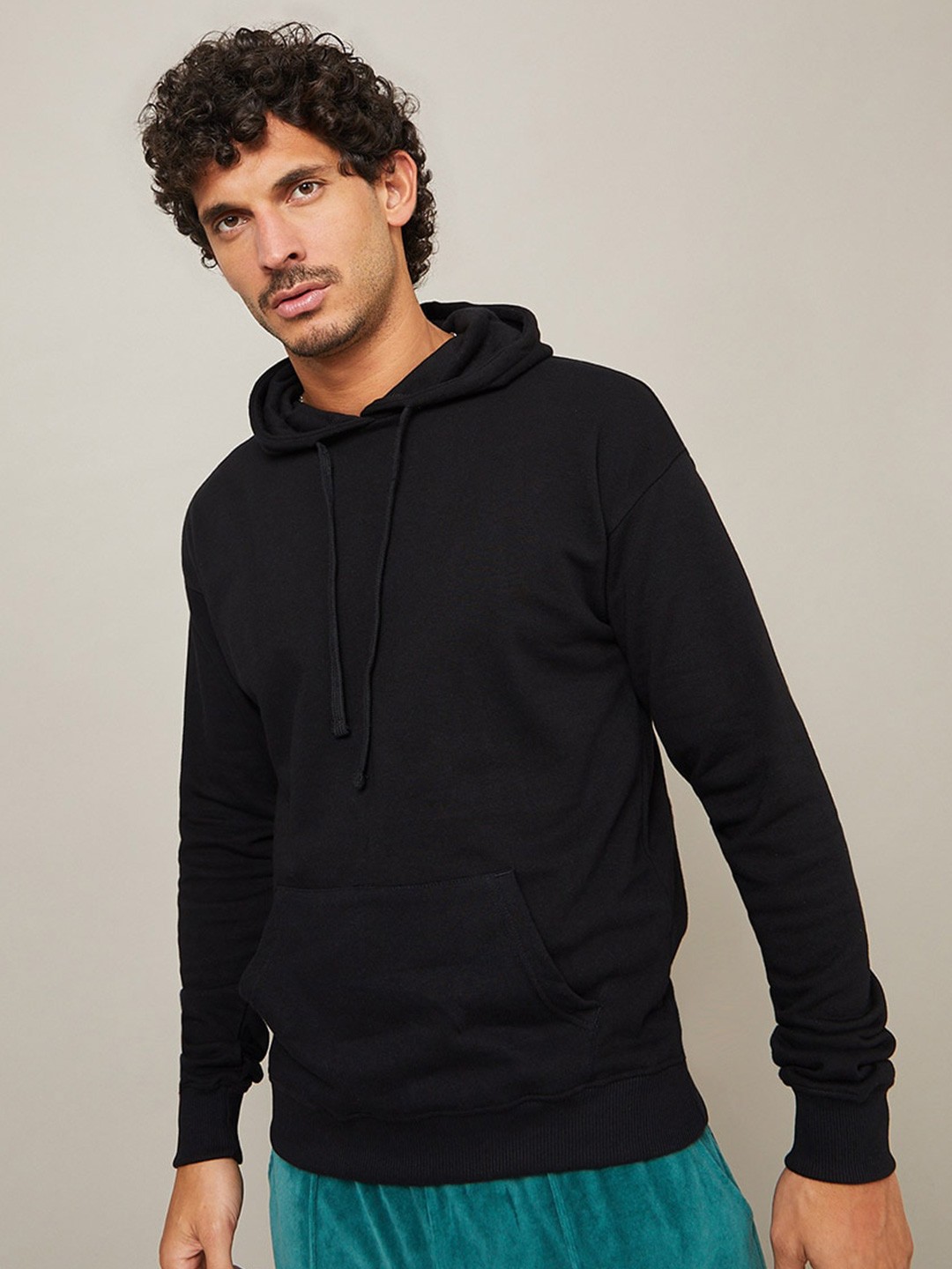 

Styli Men Solid Hooded Cotton Sweatshirt, Black