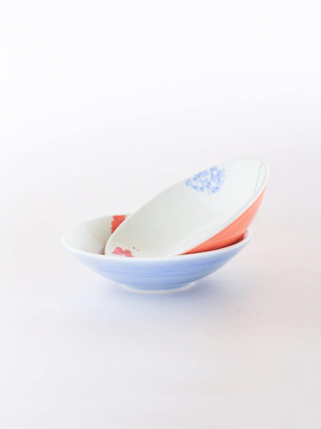 

The Wishing Chair White & Blue 2 Pieces Hand Painted Printed Stoneware Glossy Bowls