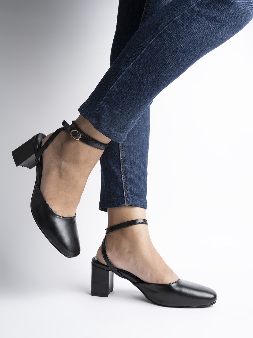 

Shoetopia Black Block Heeled Mules