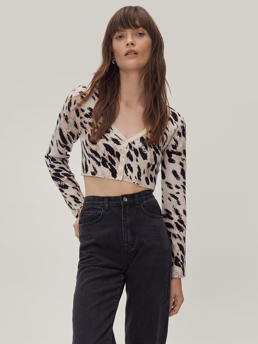 

NASTY GAL Women Beige & Black Leopard Print Cropped Cardigan