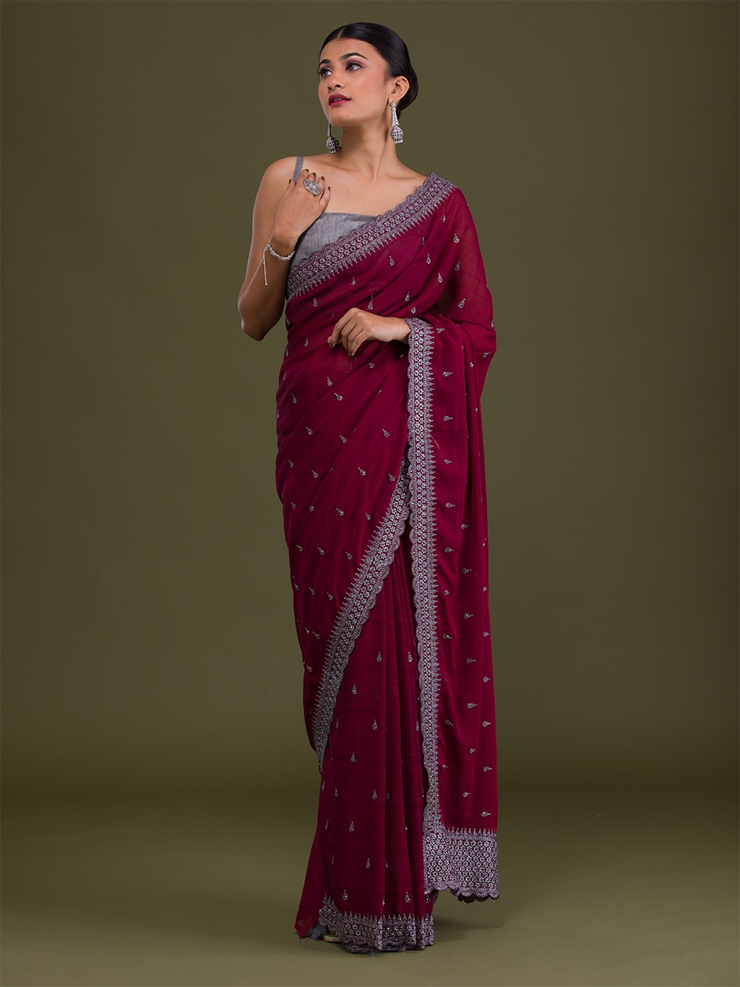 

Koskii Maroon & Grey Floral Embroidered Saree