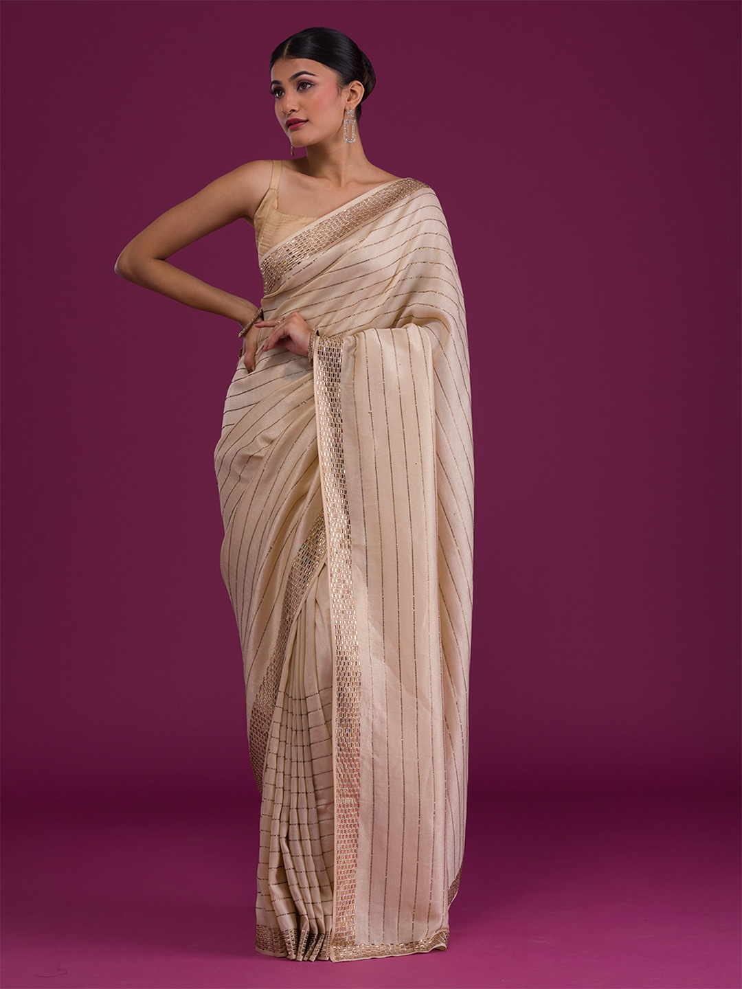 

Koskii Cream-Coloured & Gold-Toned Embellished Beads and Stones Satin Saree