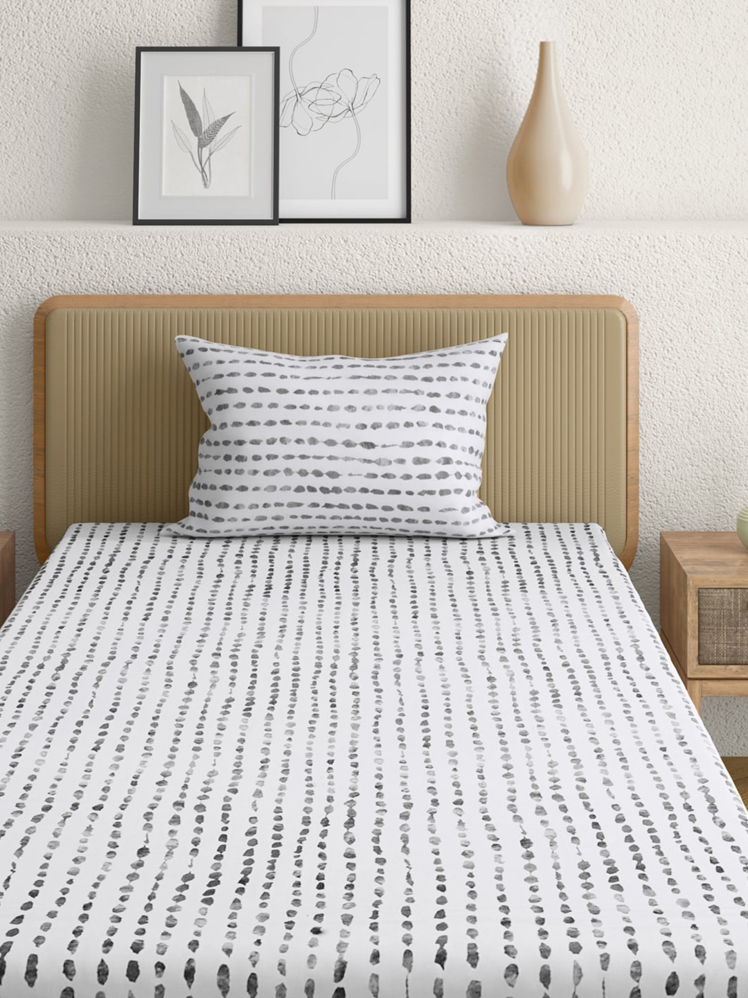 

Anaqa by Pantaloons White & Teal Striped 144 TC Single Bedsheet with 1 Pillow Covers