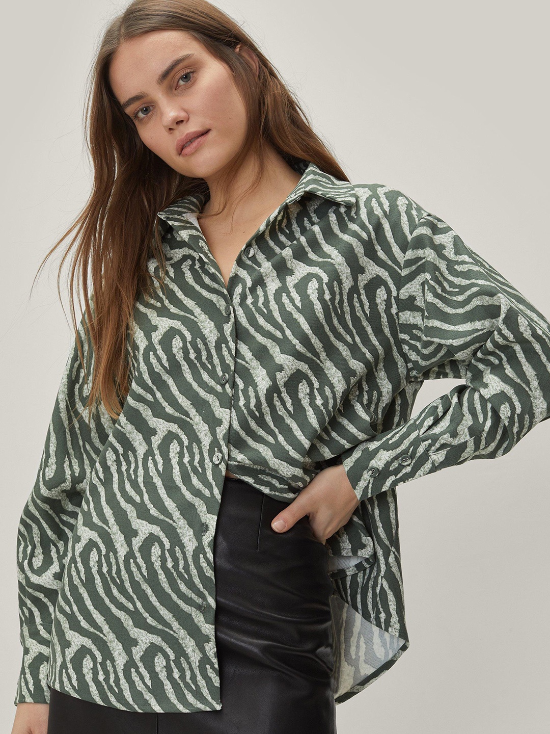 

NASTY GAL Women White & Green Zebra Print Oversized Casual Shirt