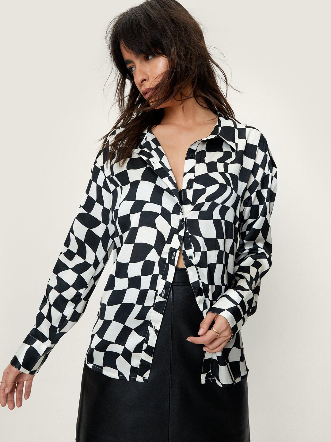 

NASTY GAL Women White & White Geometric Print Satin Oversized Casual Shirt