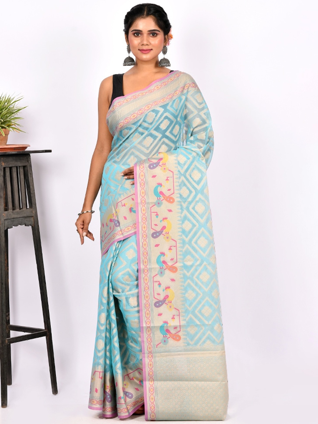 

AllSilks Blue & Pink Ethnic Motifs Zari Silk Blend Saree