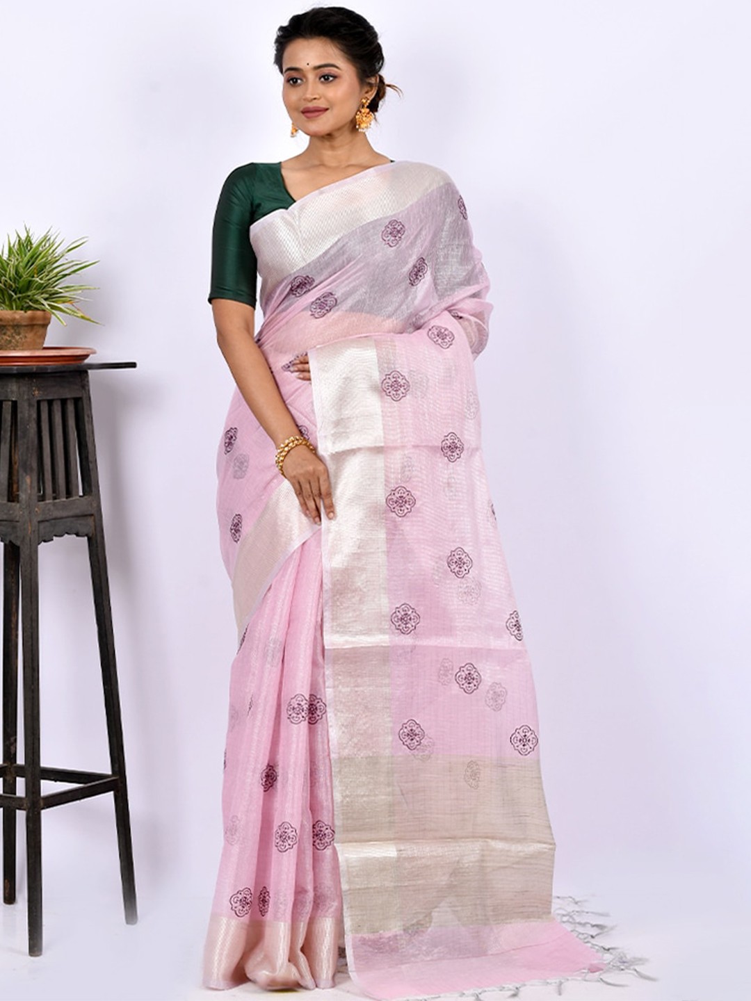 

AllSilks Pink & Black Woven Design Zari Pure Cotton Kota Saree