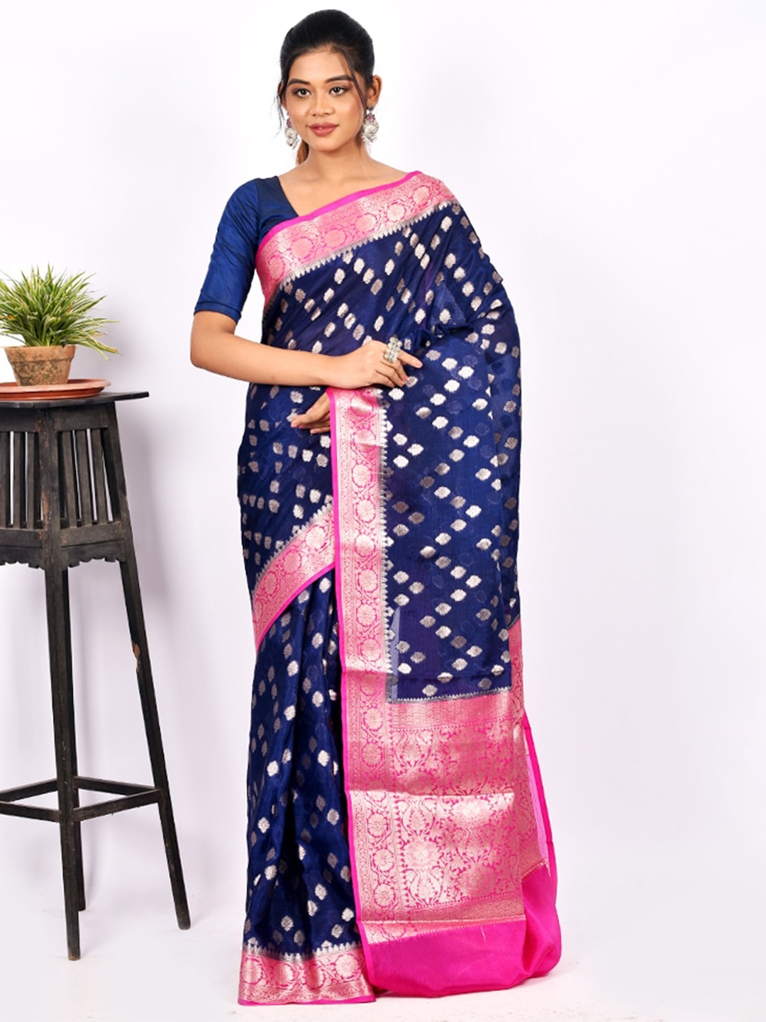 

AllSilks Navy Blue & Pink Floral Zari Saree