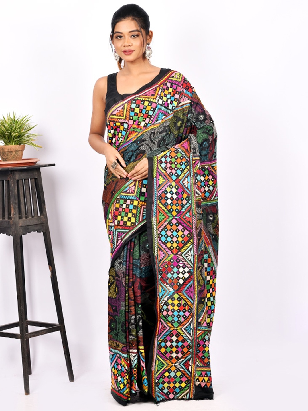 

AllSilks Black & Pink Ethnic Motifs Kantha Embroidered Pure Silk Murshidabad silk Saree