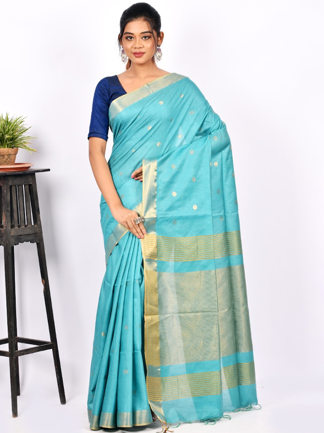 

AllSilks Blue & Gold-Toned Woven Design Silk Blend Zari Tussar Saree
