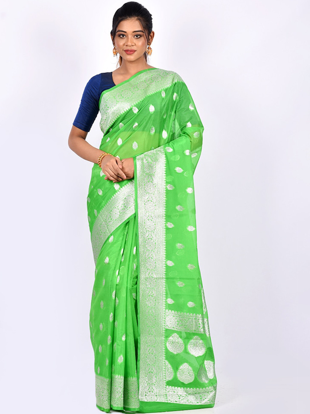 

AllSilks Green & Silver-Toned Woven Design Zari Saree