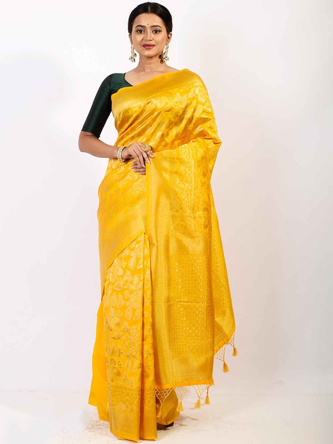 

AllSilks Yellow & Gold-Toned Floral Zari Silk Blend Saree