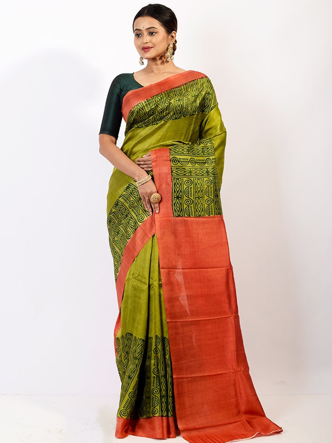 

AllSilks Green & Red Pure Silk Murshidabad Saree