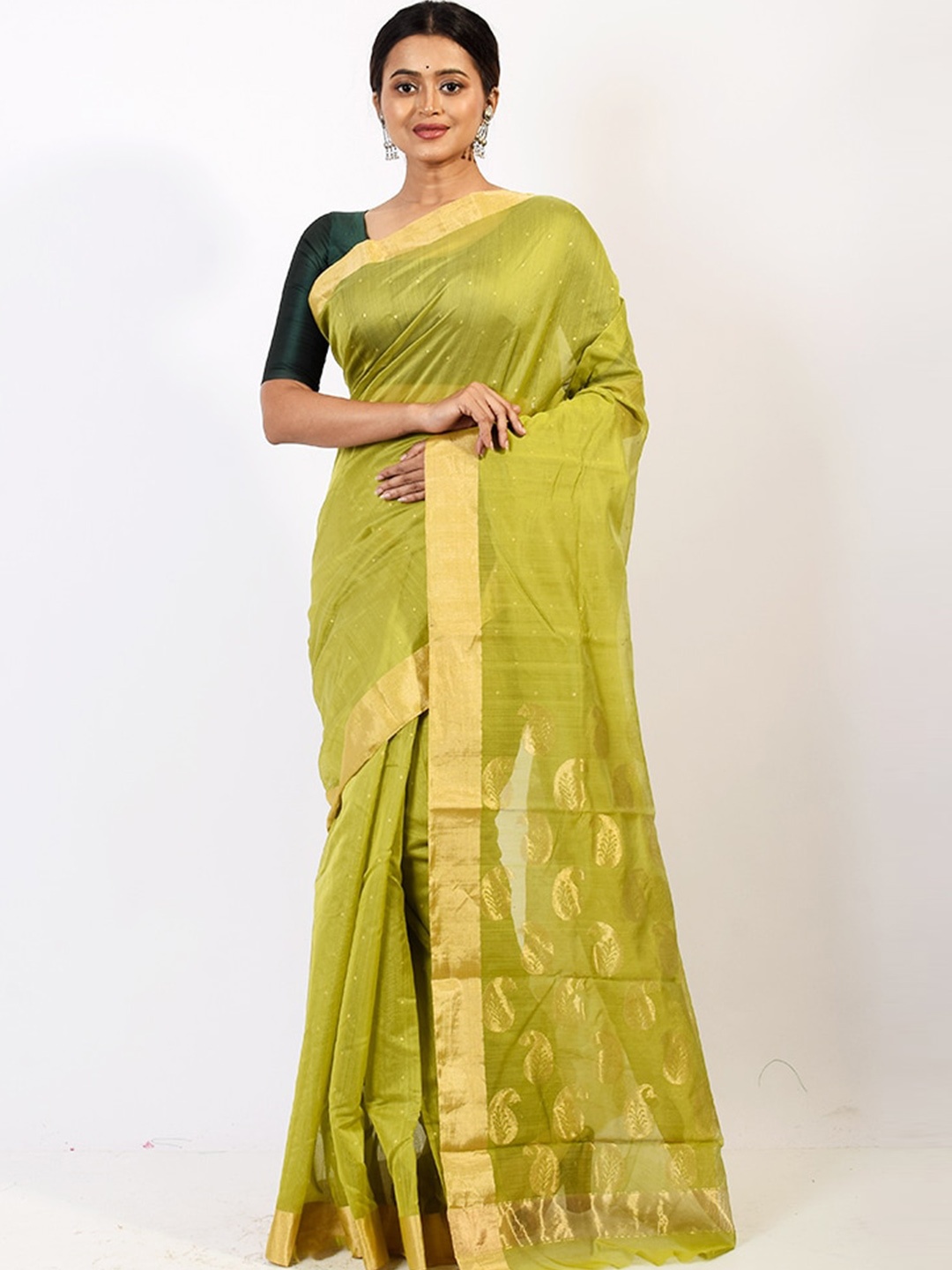 

AllSilks Green & Gold-Toned Ethnic Motifs Zari Pure Silk Chanderi Saree