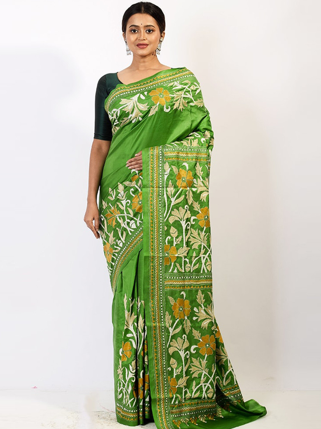 

AllSilks Green & Cream-Coloured Floral Embroidered Pure Silk Murshidabad Saree