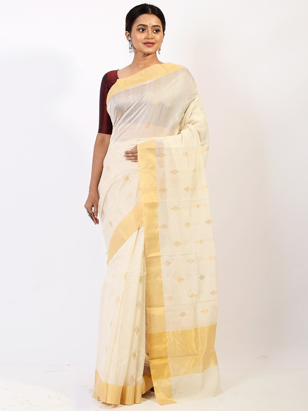 

AllSilks White & Gold-Toned Ethnic Motifs Zari Silk Blend Chanderi Saree