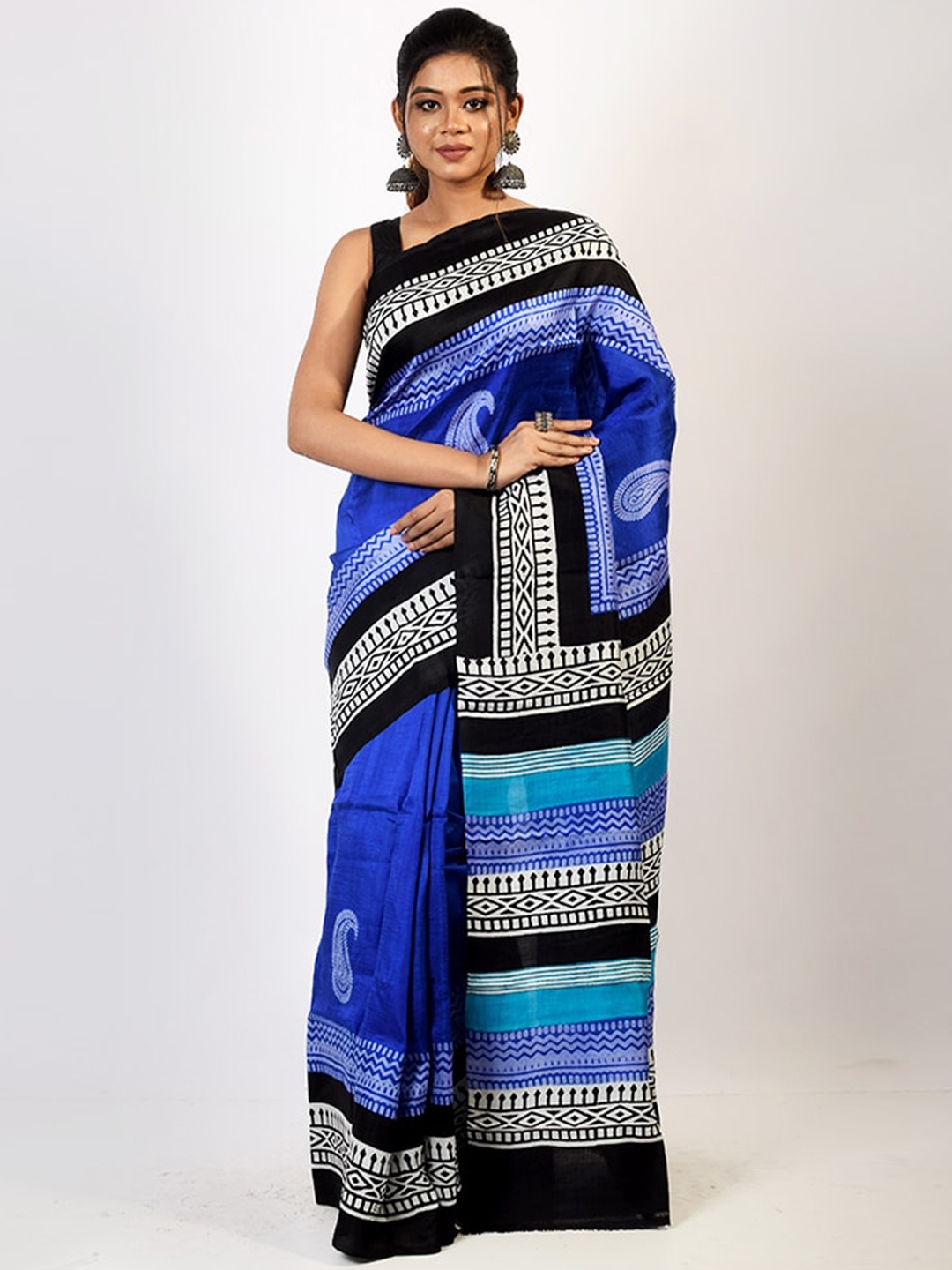 

AllSilks Blue & Black Paisley Pure Silk Murshidabad Saree