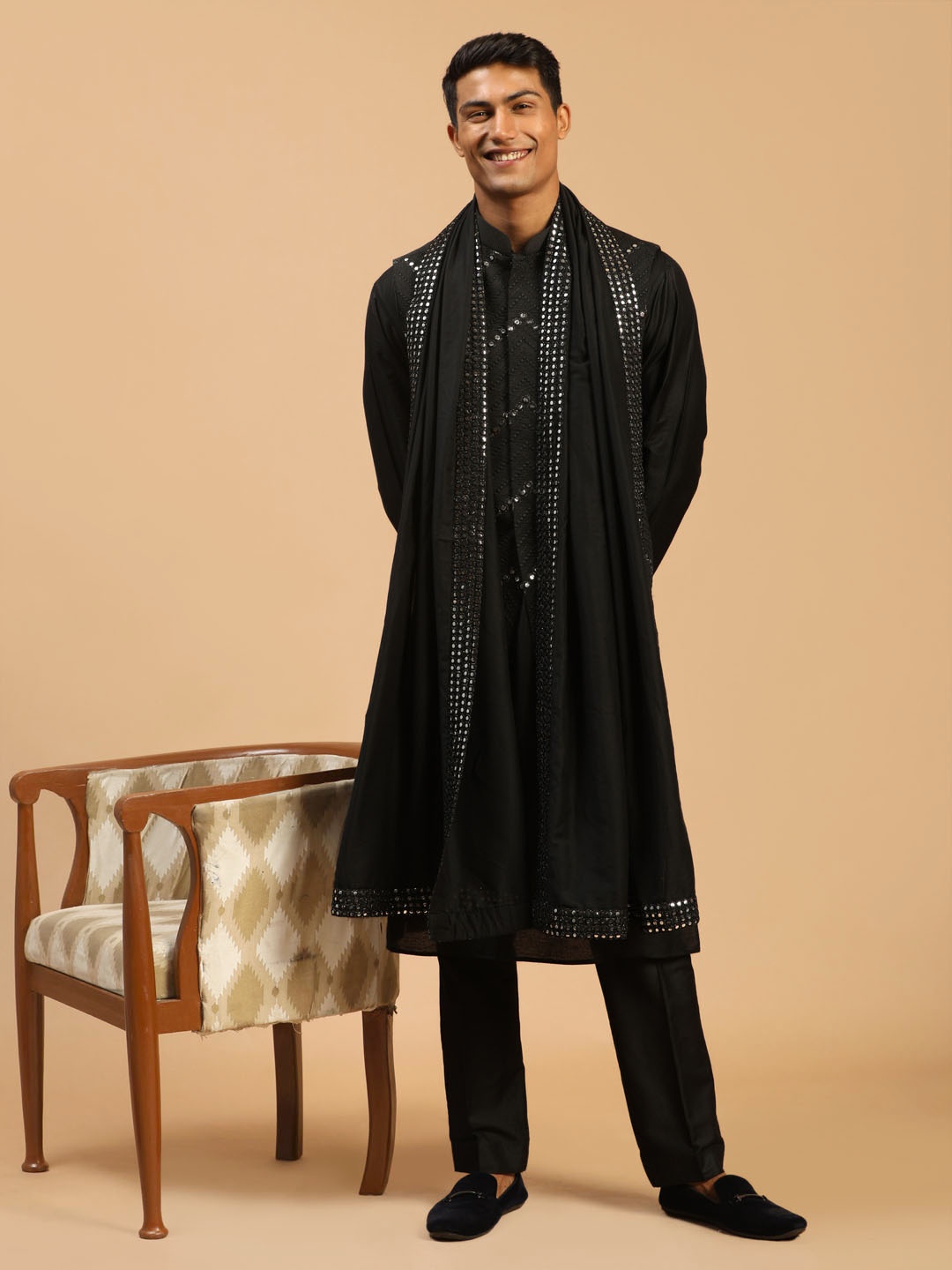 VASTRAMAY Men Black Embroidered Mirror Work Kurta With Trousers & Dupatta