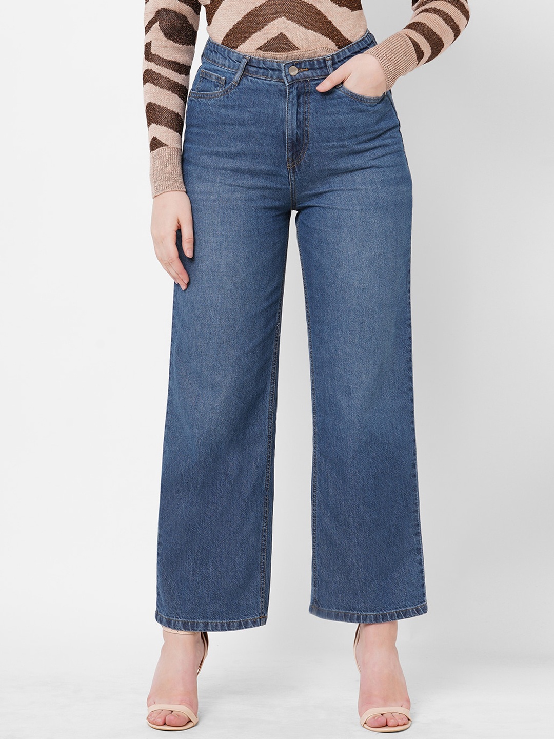 

Kraus Jeans Women Blue Bootcut High-Rise Light Fade Jeans