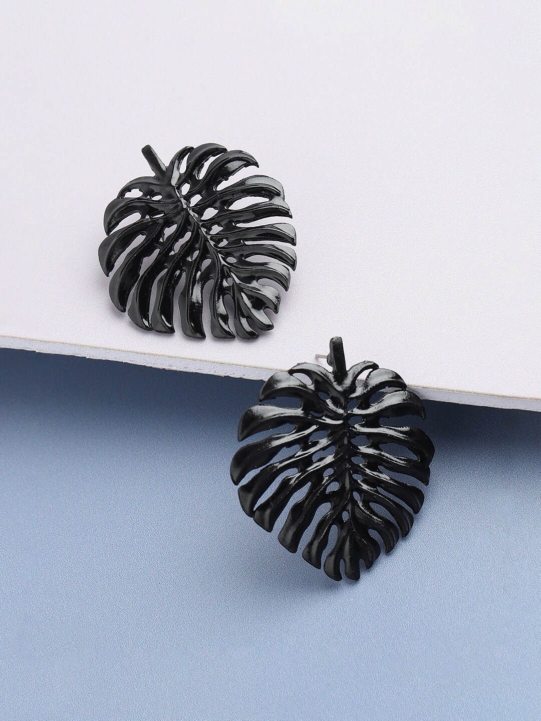 

SOHI Gold Plated Black Contemporary Drop Earrings