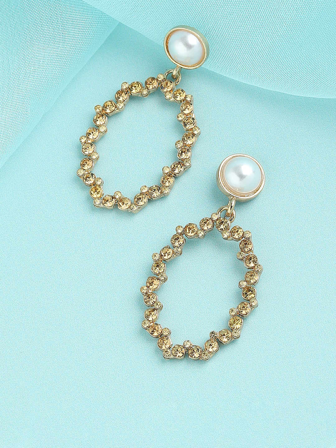 

SOHI Gold-Plated Contemporary Drop Earrings