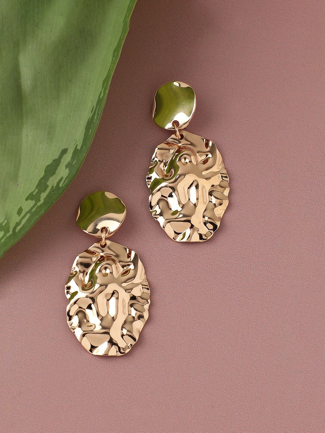 

SOHI Women Gold Plated Teardrop Shaped Drop Earrings