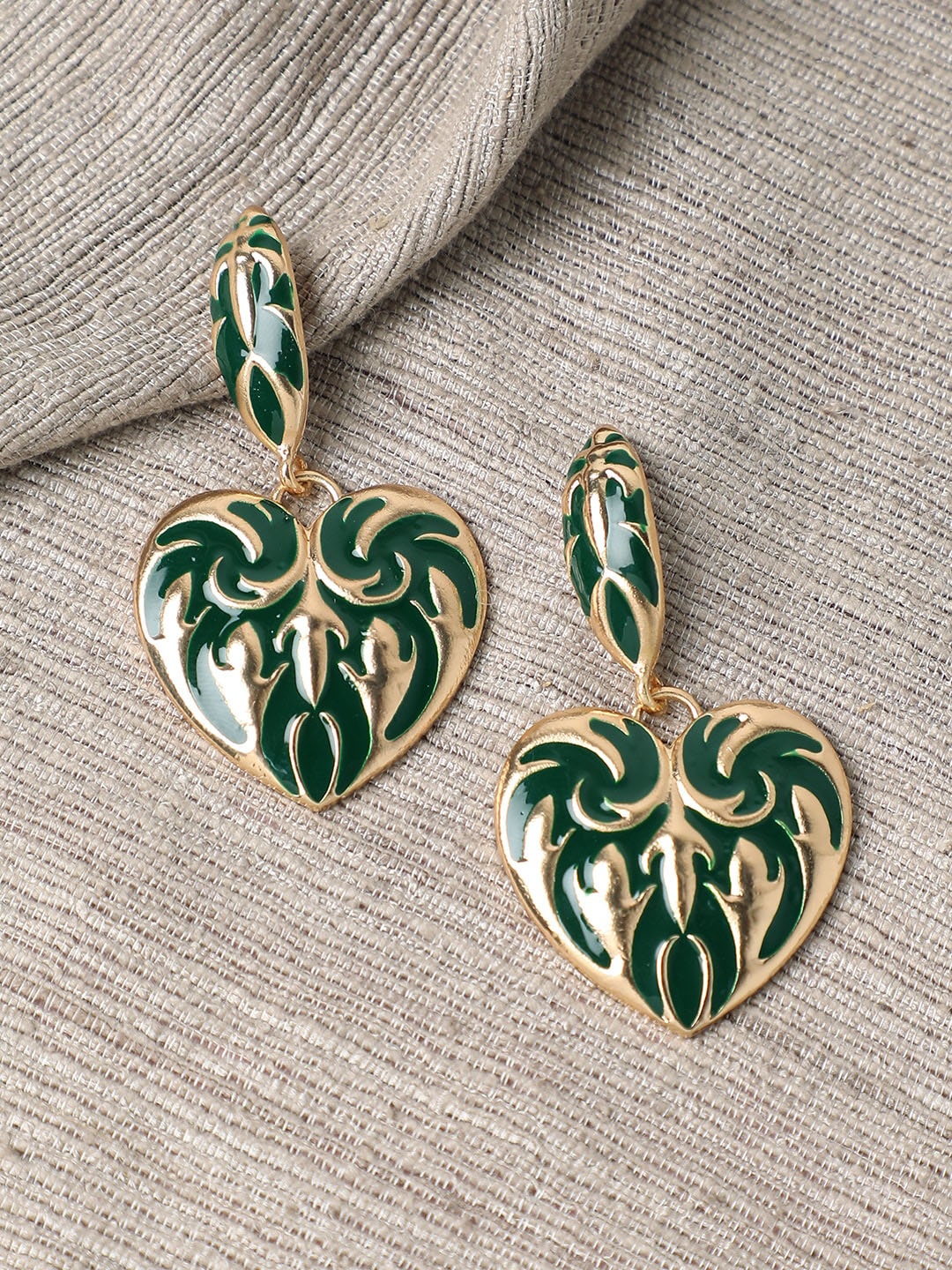 

SOHI Women Gold Plated Green Heart Shaped Drop Earrings