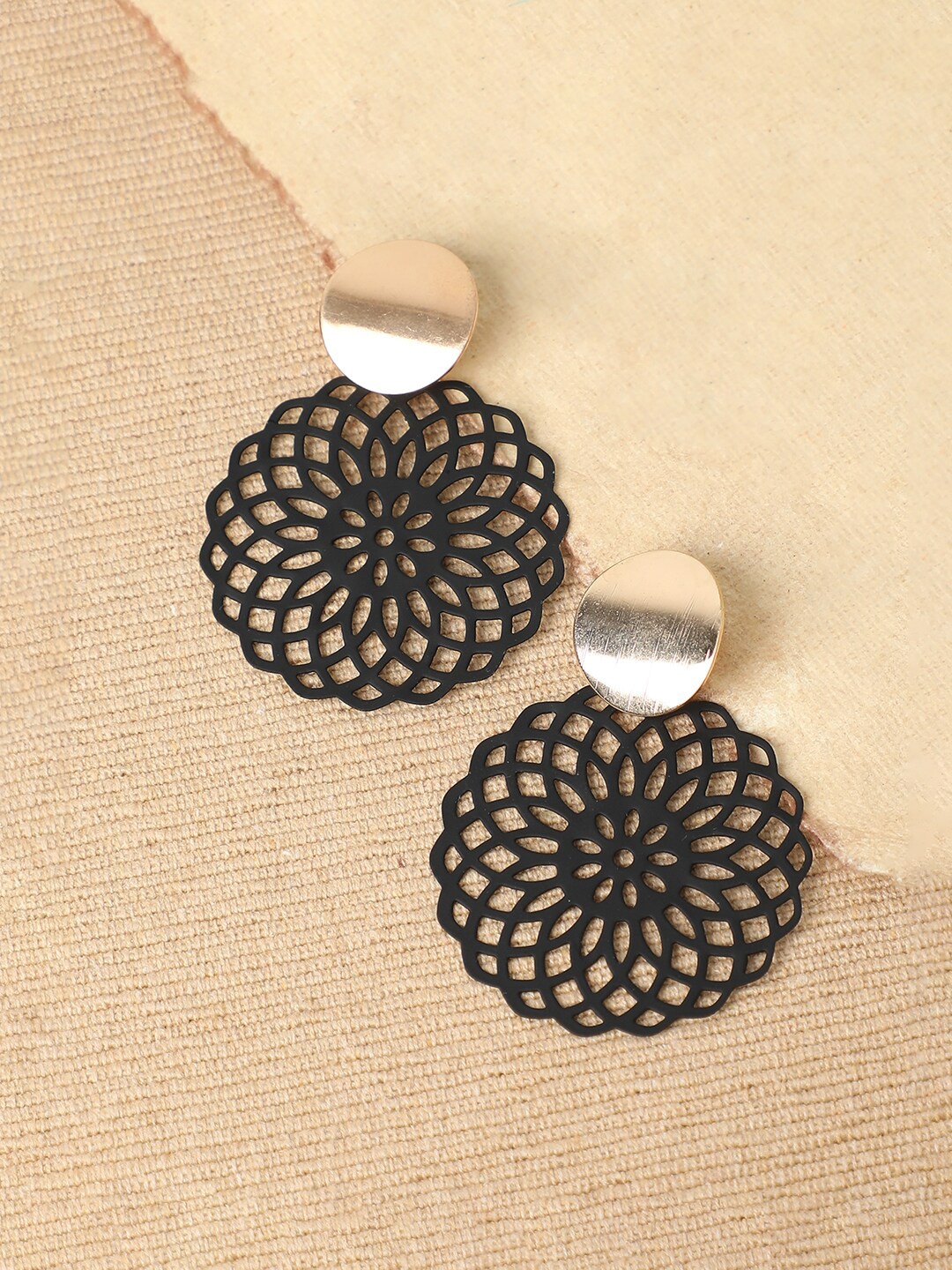 

SOHI Black & Gold-Plated Contemporary Drop Earrings