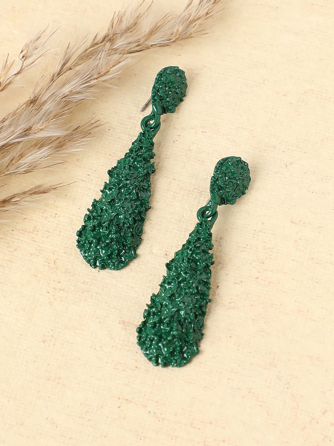

SOHI Green & Gold-Plated Contemporary Drop Earrings