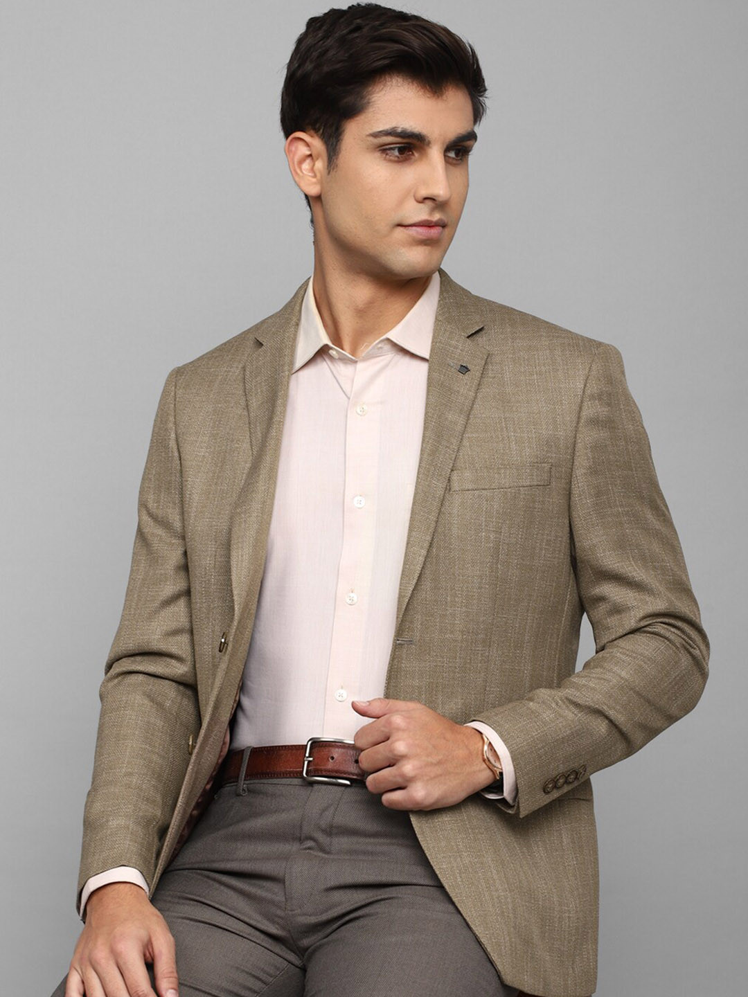 

Louis Philippe Men Brown Self Design Single Breasted Blazer