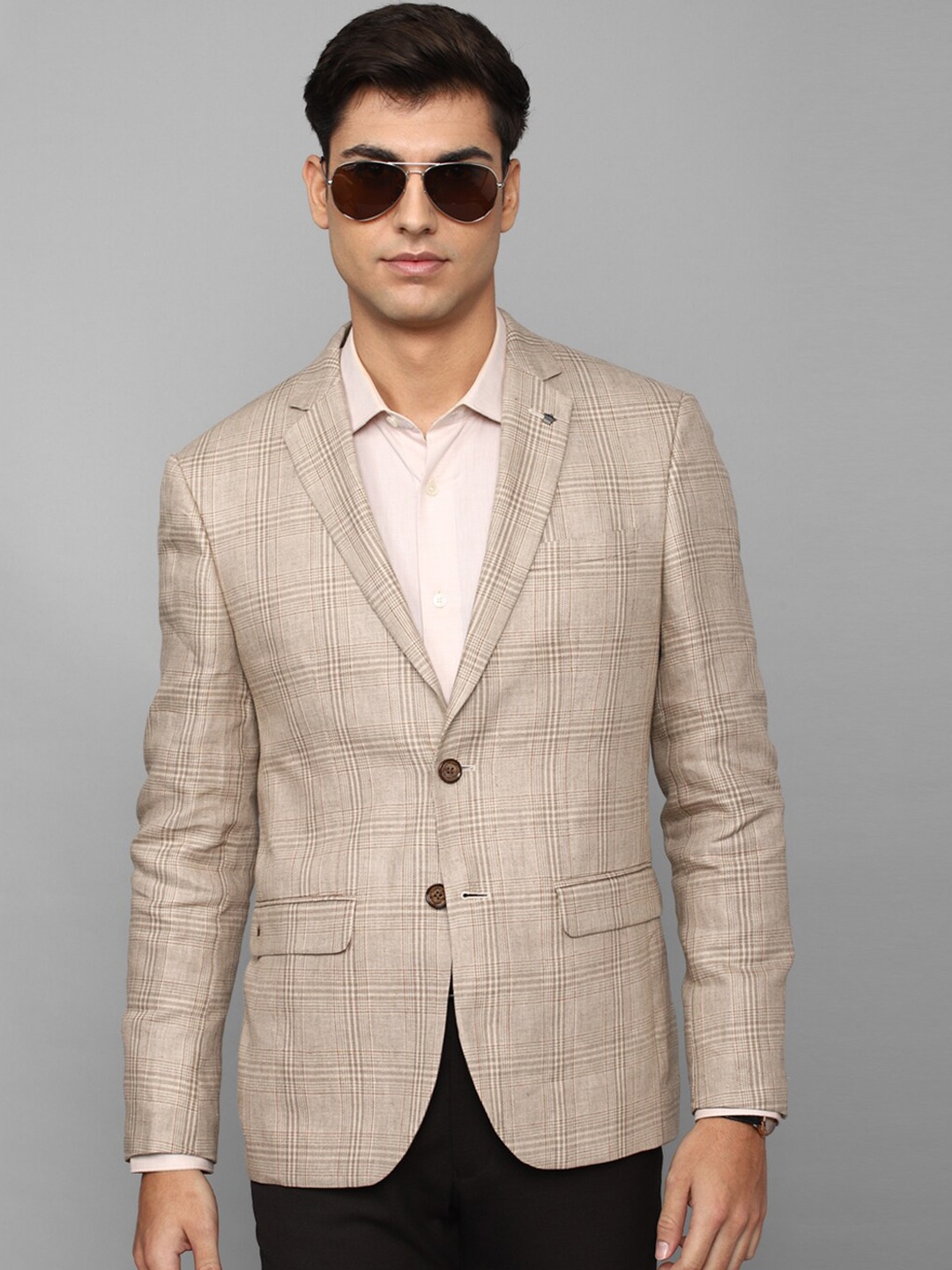 

Louis Philippe Men Beige Checked Single Pure Linen Breasted Blazer