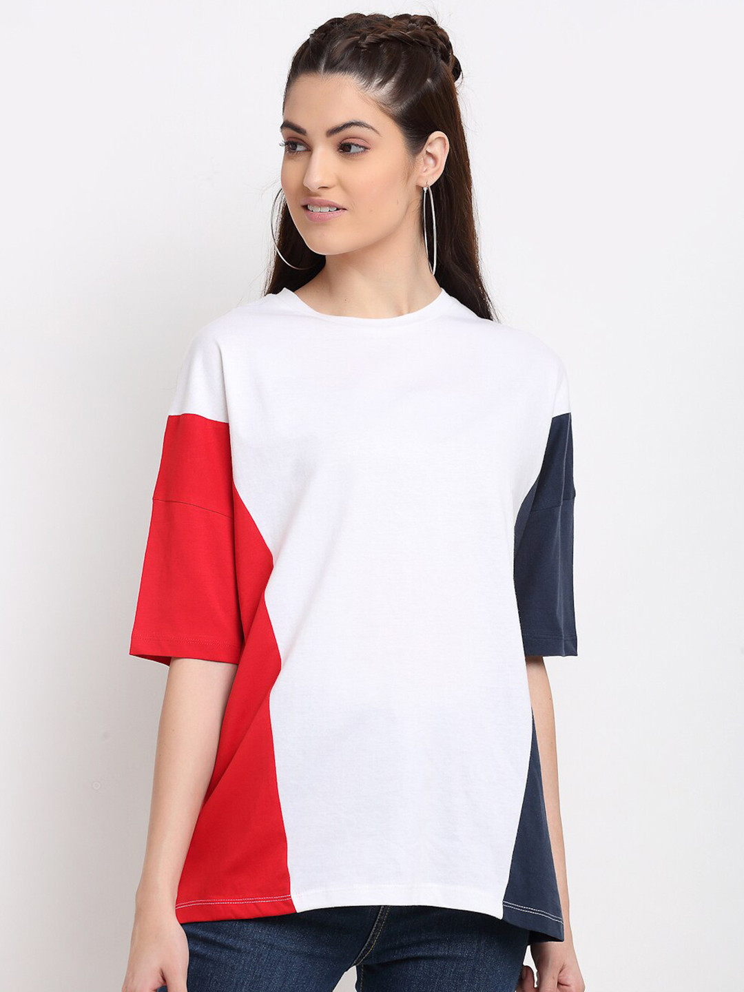 

DOOR74 Women White & Navy Blue Colourblocked Boxy CottonT-shirt