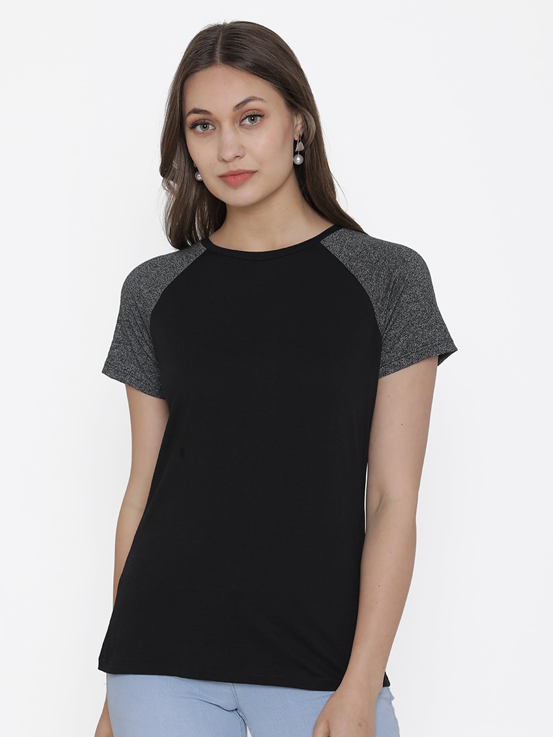 

DOOR74 Women Black Round Neck Cotton T-Shirt