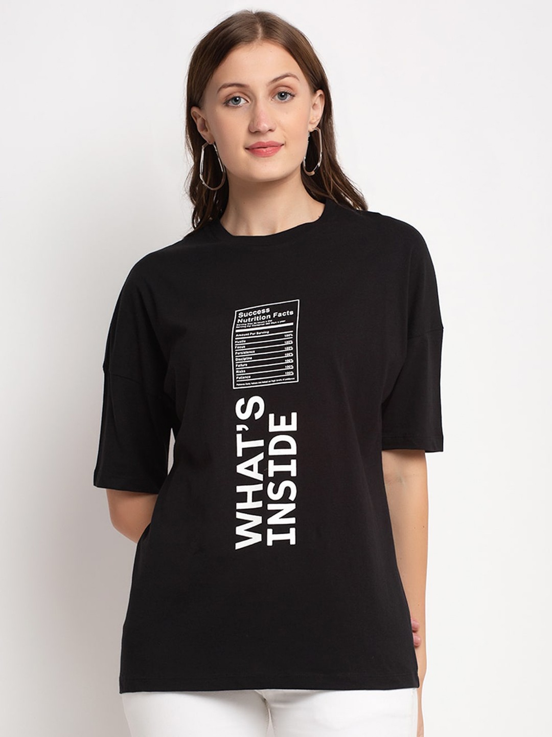 DOOR74 Women Black & White Typography Printed Drop-Shoulder Sleeves Boxy T-shirt