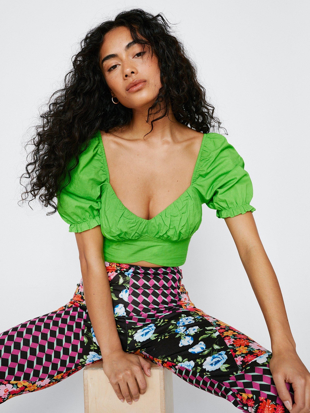 

NASTY GAL Green Pure Cotton Solid Smocked Crop Top