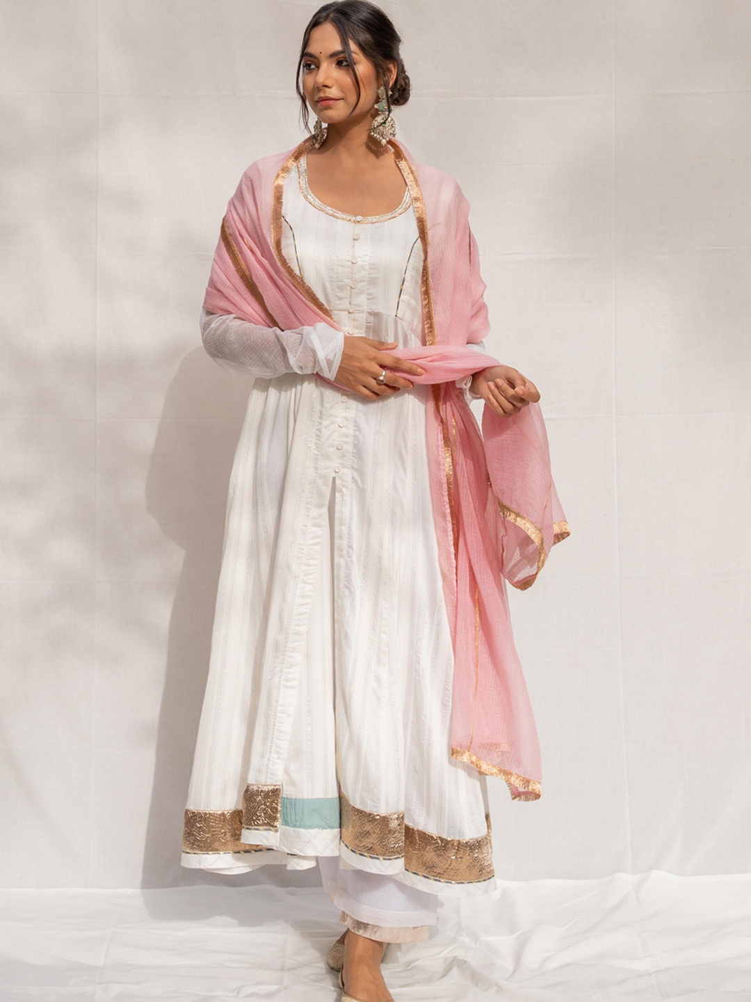 

MYAARA Women White Gotta Patti Kurta with Trousers & With Dupatta