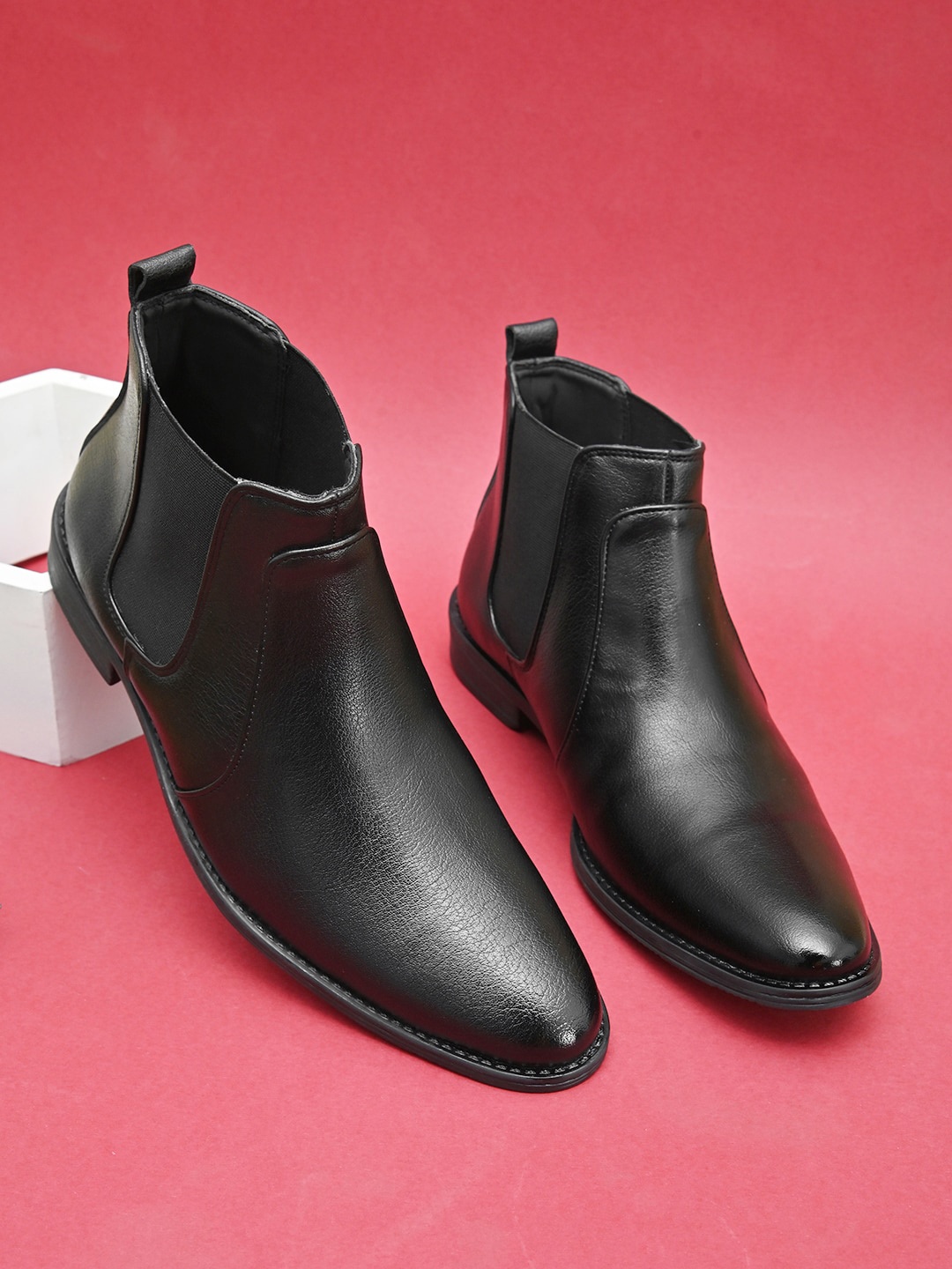

Hydes N Hues Men Black Chelsea Boots