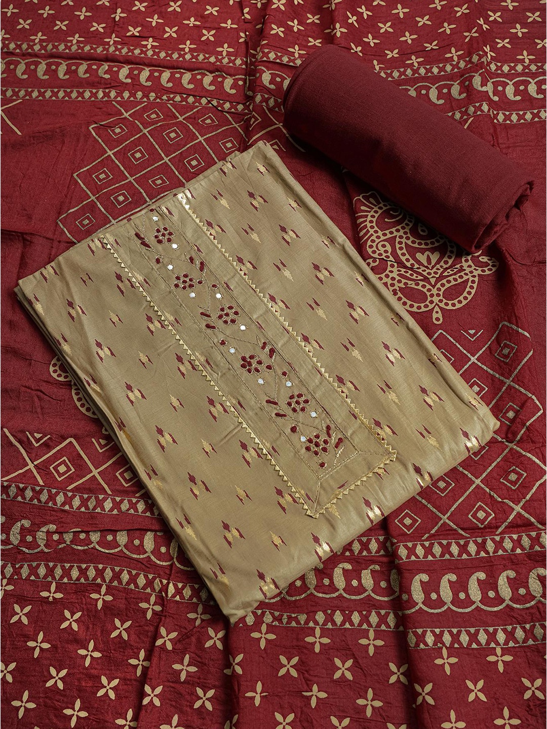 

Kalamandir Beige & Maroon Printed Unstitched Dress Material