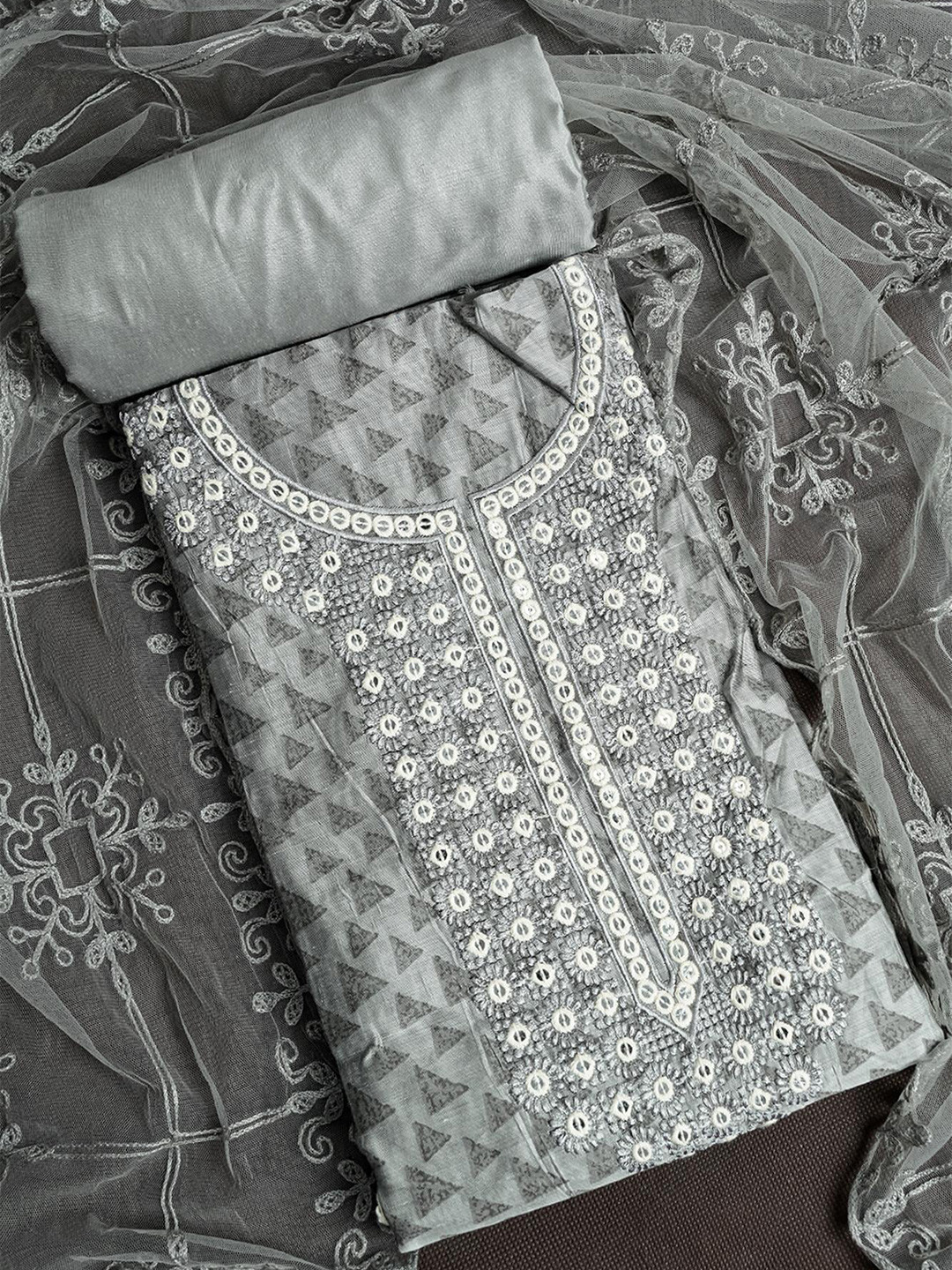 

Kalamandir Grey & White Printed Pure Cotton Unstitched Dress Material