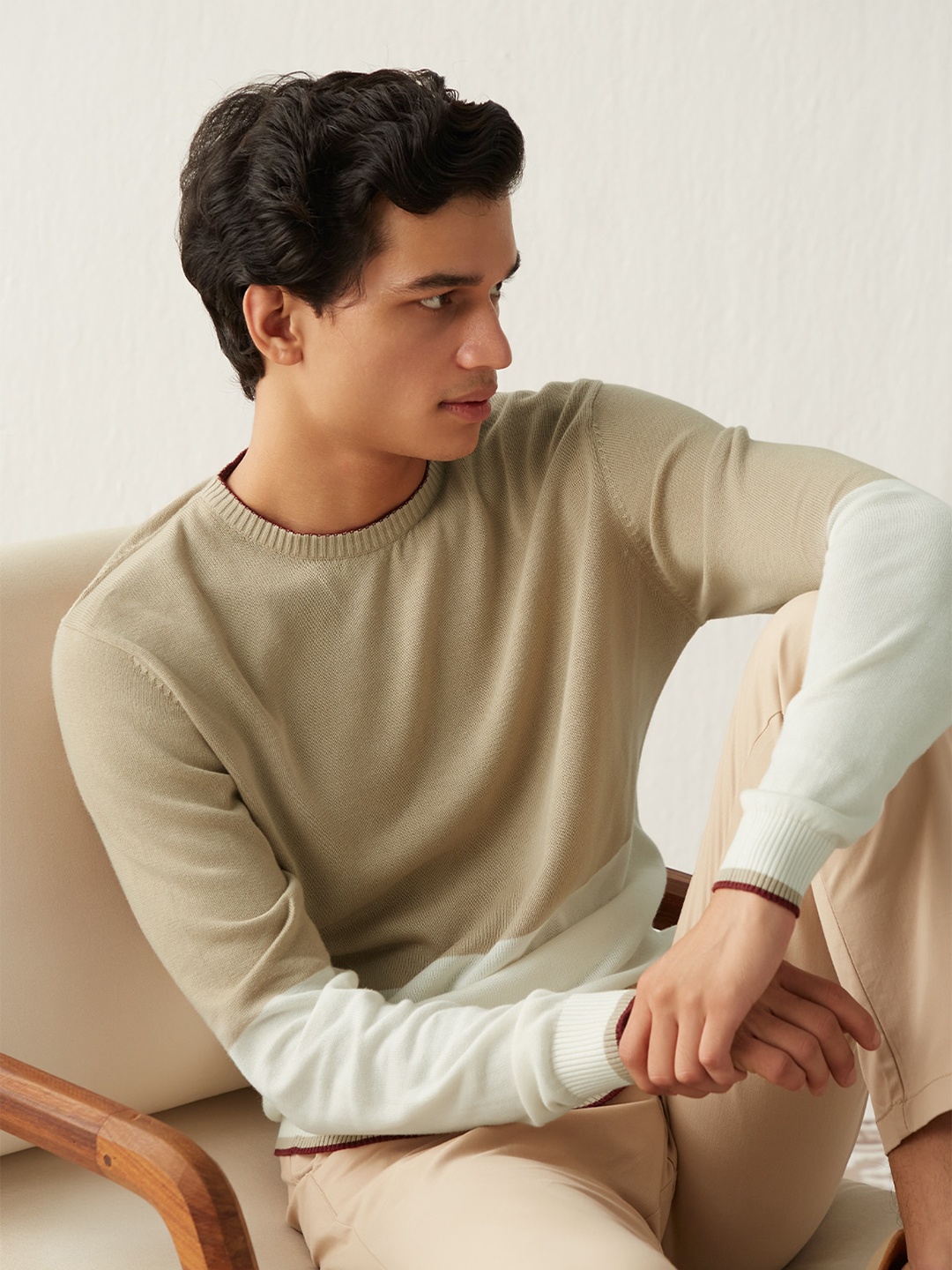 

Andamen Men Beige & Khaki Colourblocked Cotton Pullover