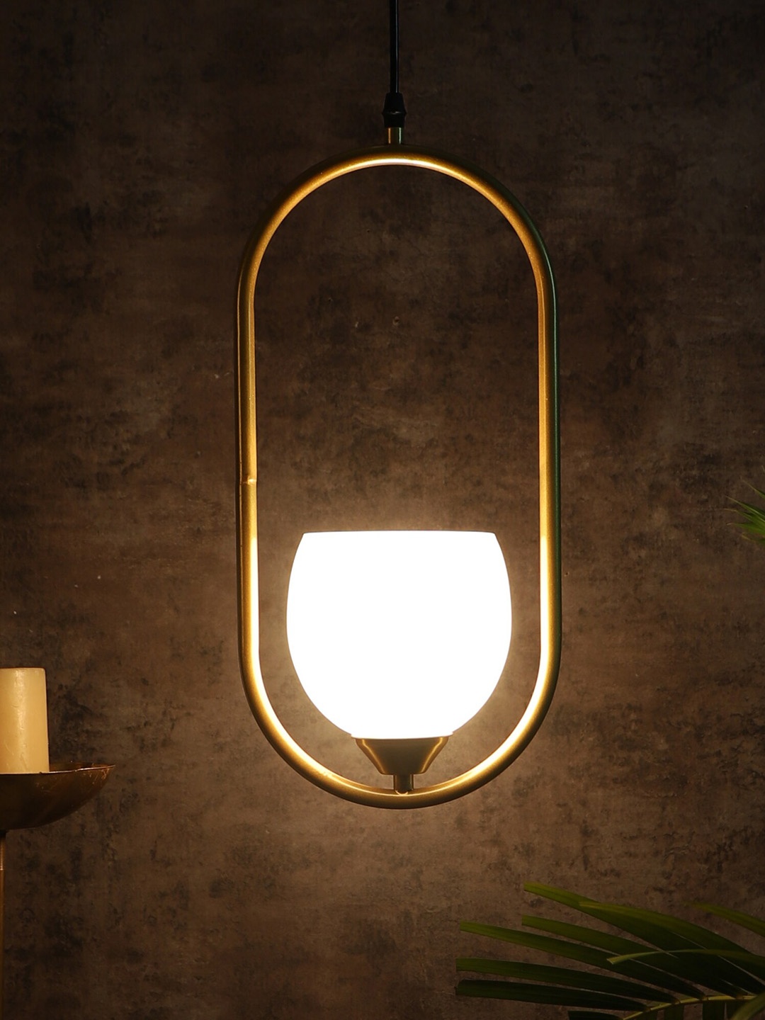 

MFD HOME FURNISHING Gold-Toned Cutdoom Capsule Ceiling Lamp