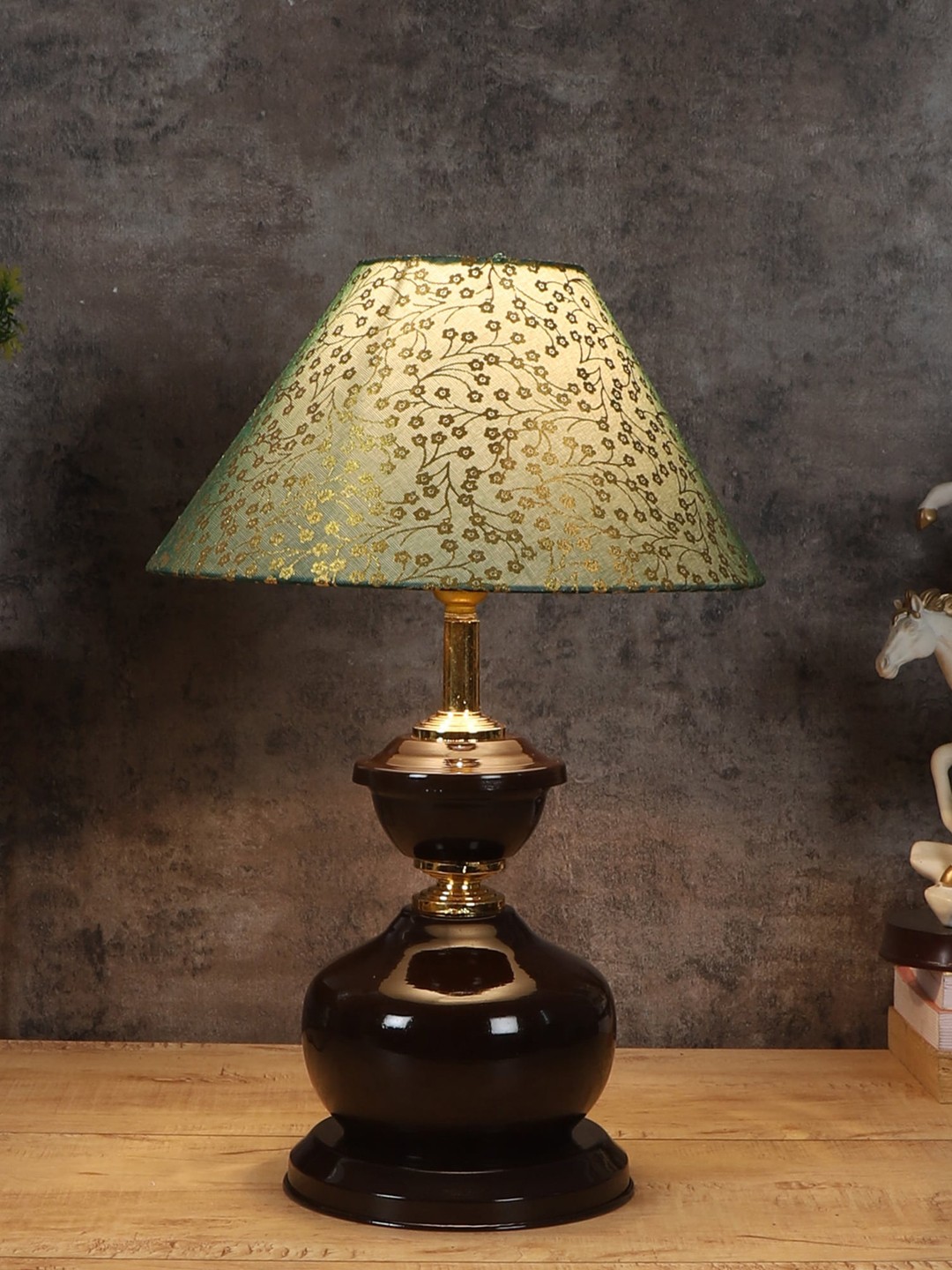 

MFD HOME FURNISHING Green Printed Metal Table Lamp