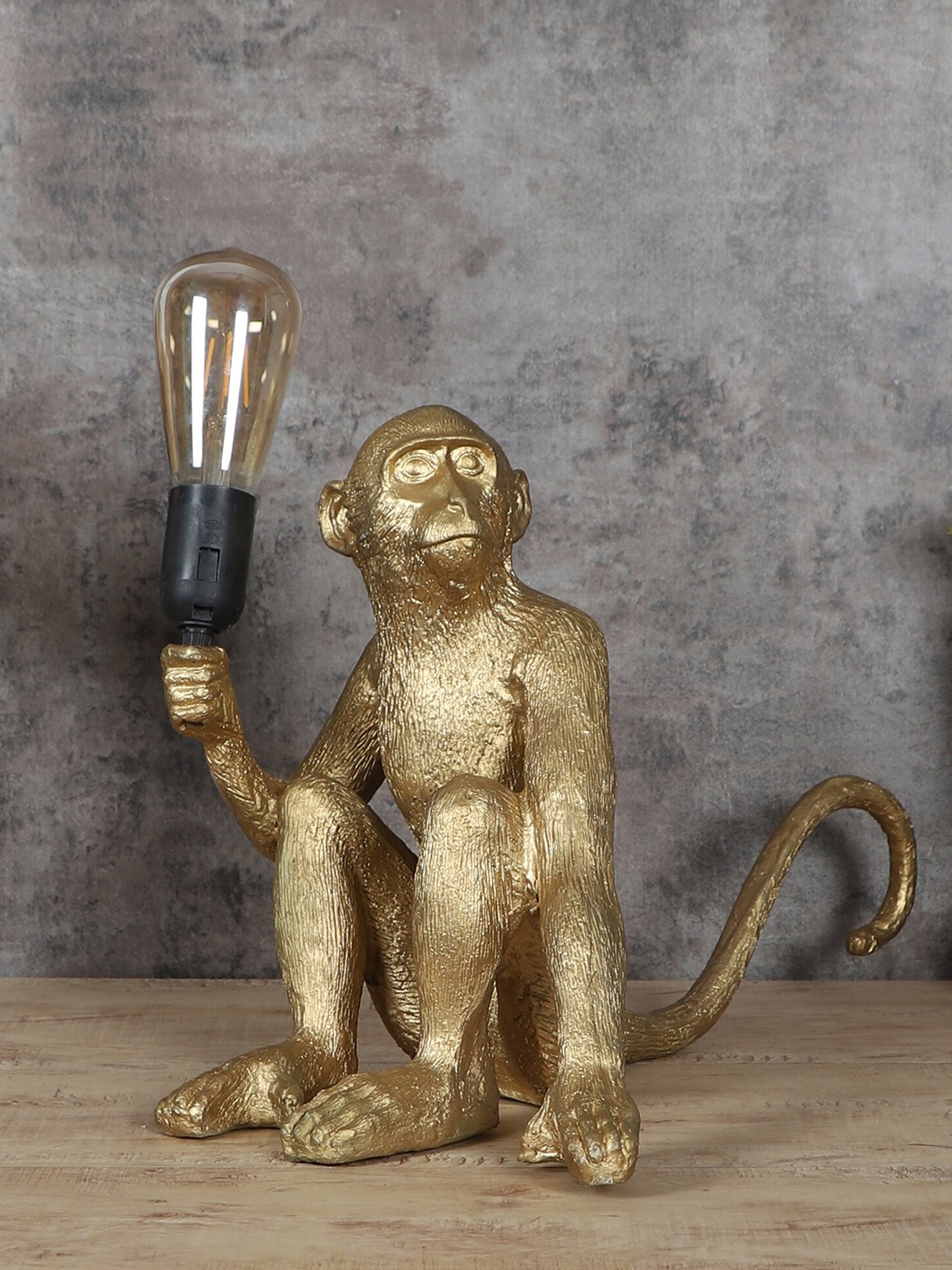 

MFD HOME FURNISHING Gold-Toned Monkey Table Lamp