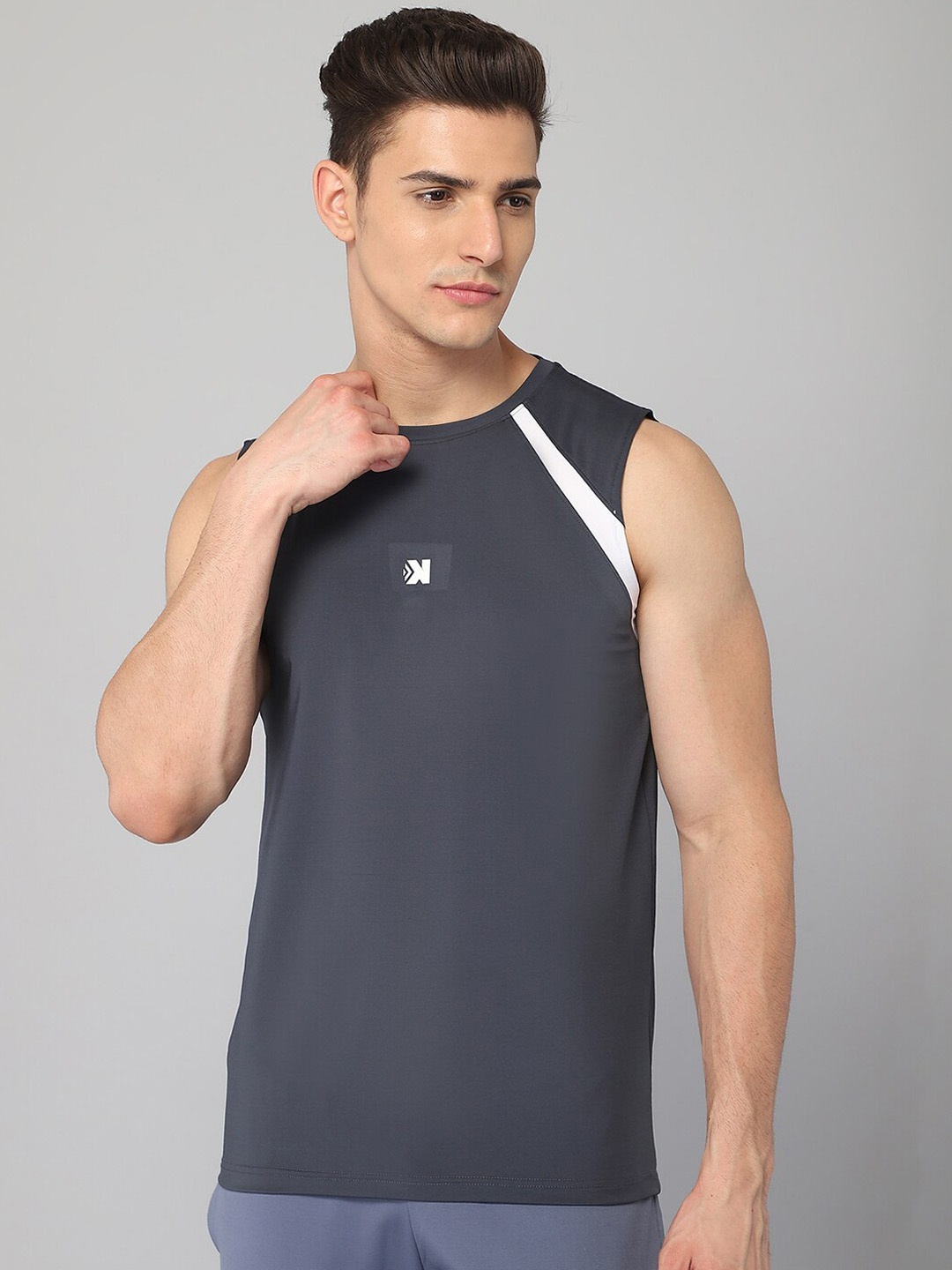 

JACKDANZA Men Grey & White Appolo Sleeveless Gym Vest