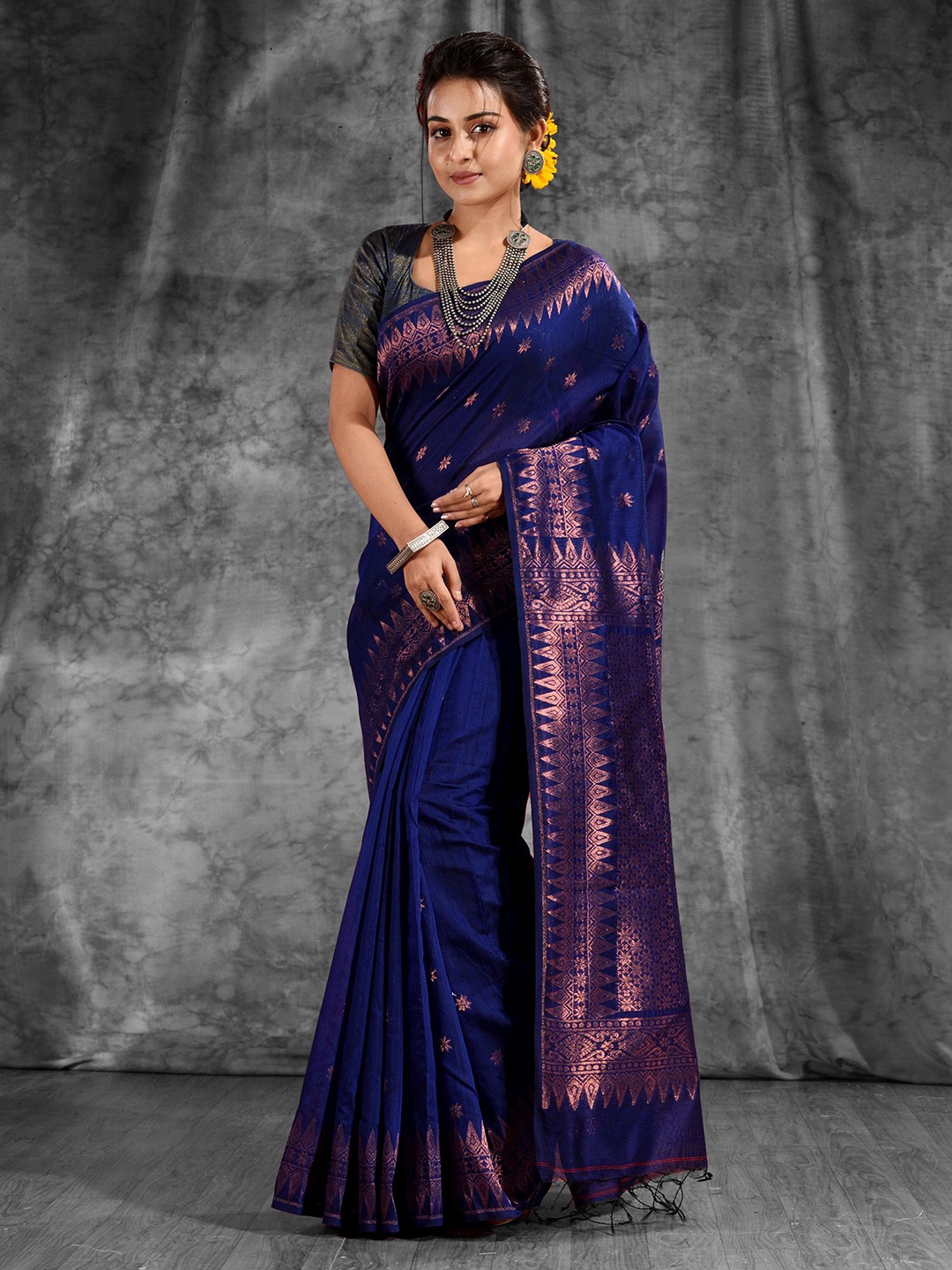 

Charukriti Blue & Gold-Toned Woven Design Zari Silk Cotton Saree