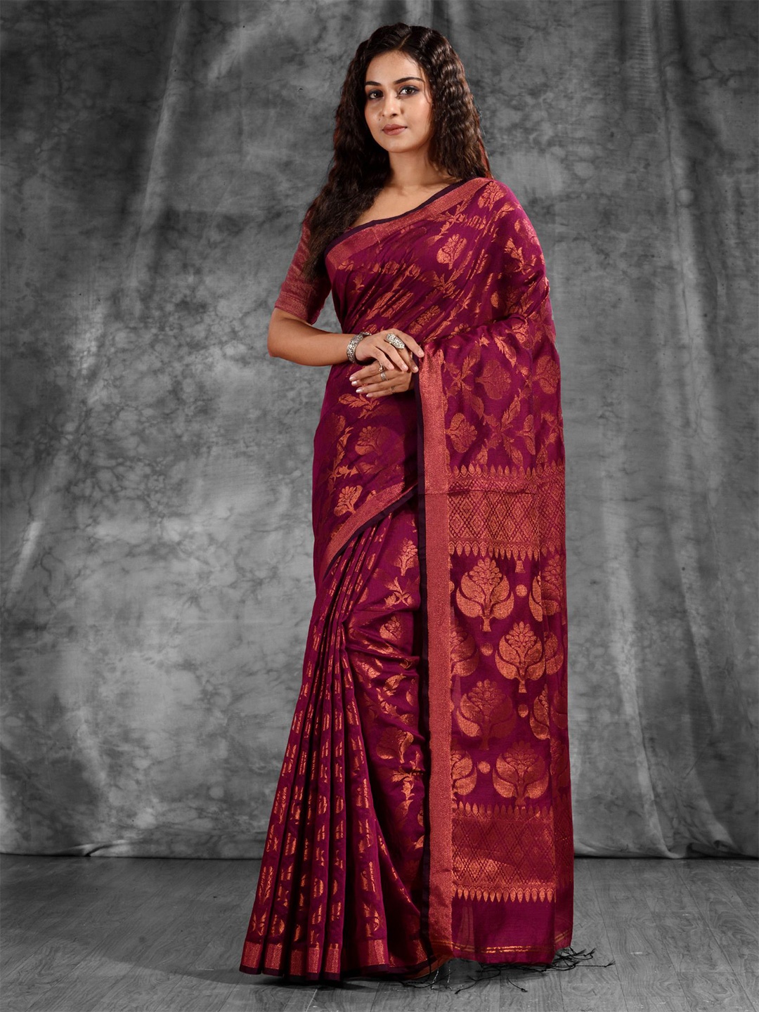 

Charukriti Magenta & Copper-Toned Woven Design Zari Saree
